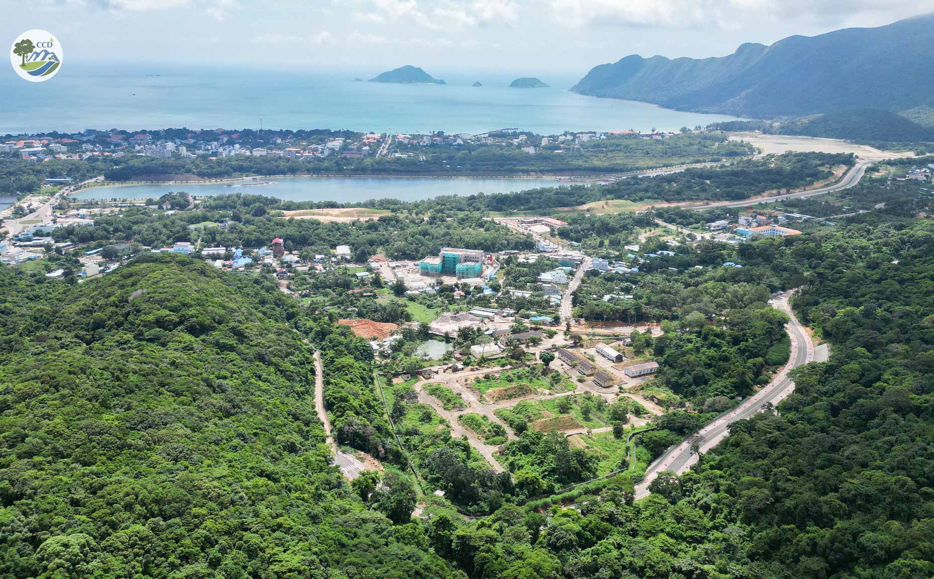 XÂY DỰNG THƯƠNG HIỆU DU LỊCH BỀN VỮNG CHO CÔN ĐẢO